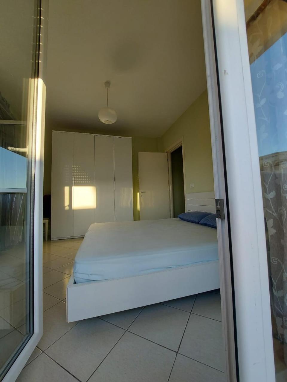 Edan Apartments Wlora Zewnętrze zdjęcie